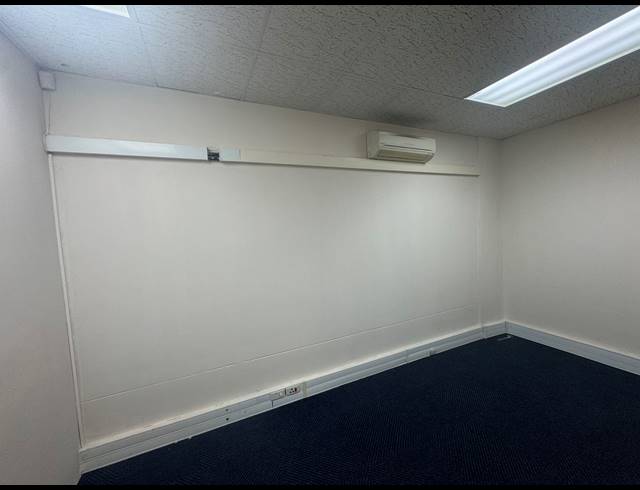 42M² OFFICE FOR SALE IN UMHLANGA CENTRAL